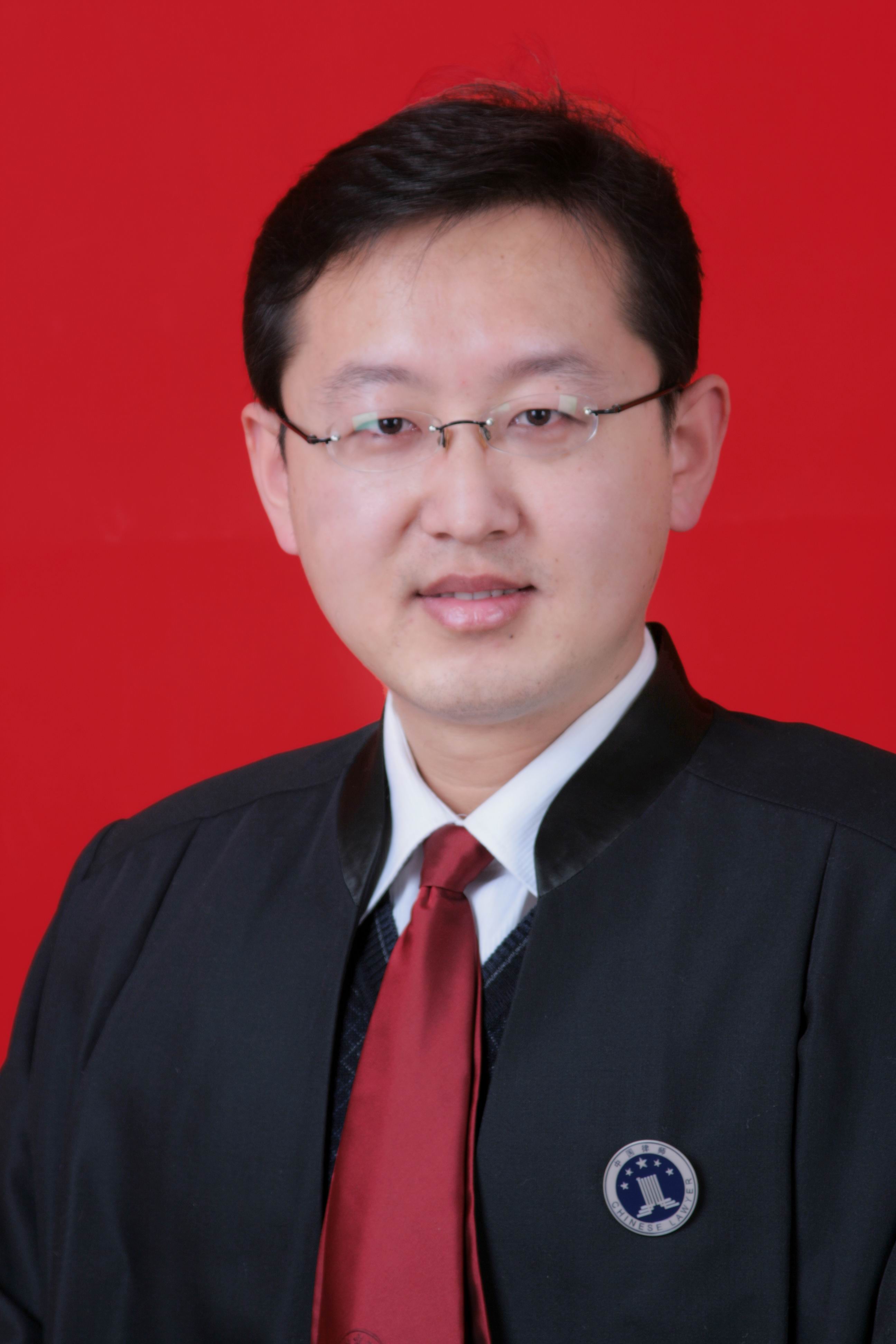 杜平